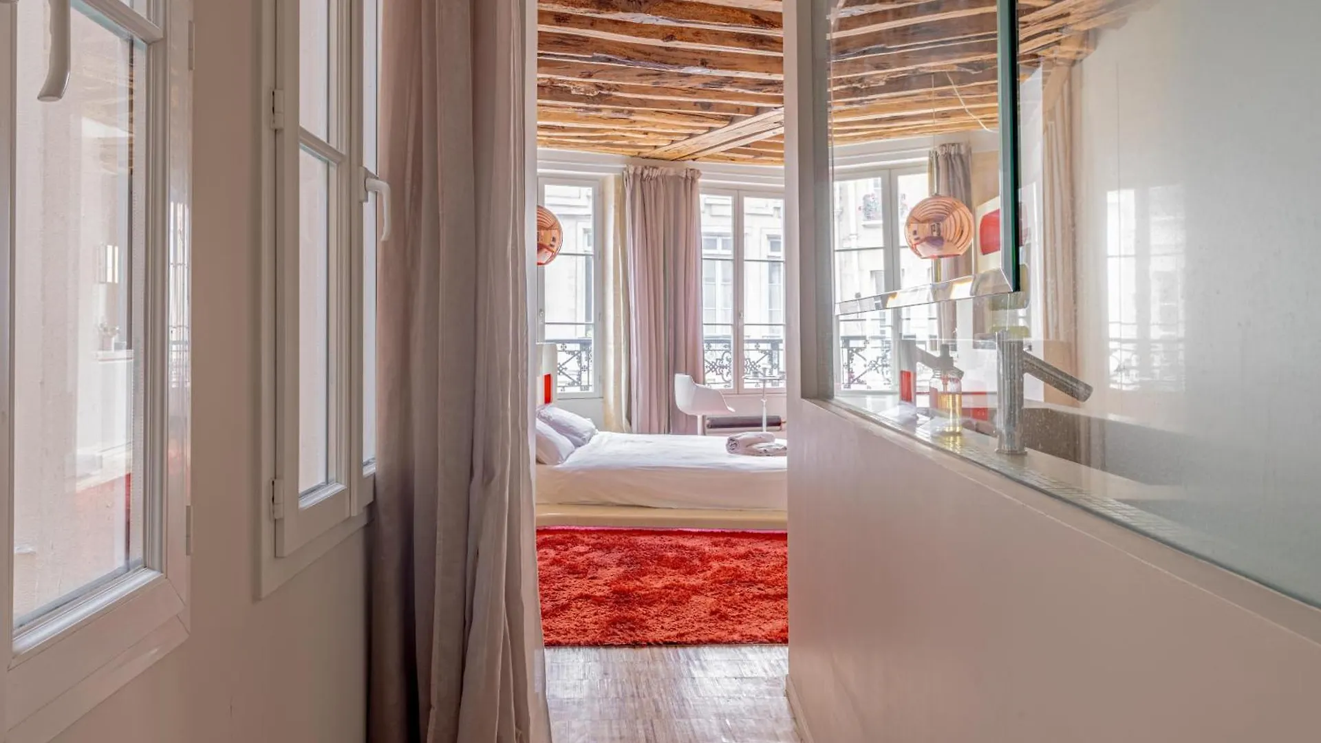 Love Nest Jardin Du Luxembourg باريس
